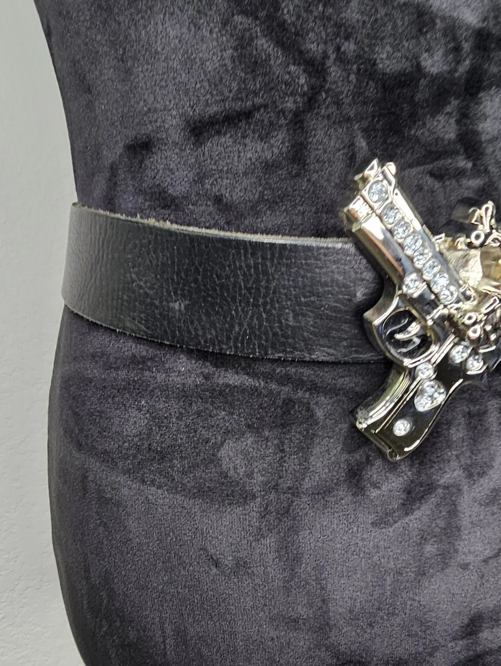 Rock Rebel Double Barrel Crossbones Skull Stone Leather Black Belt 32